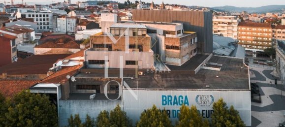 315m² Building in Braga, Portugal No. 205769 10