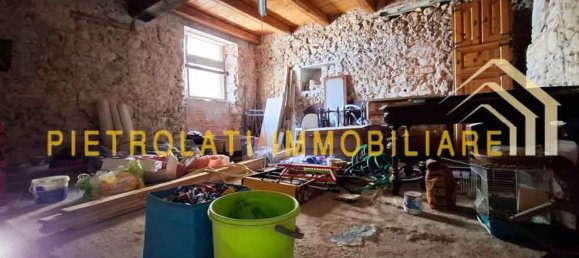 74m² Commercial property in Trevi, Italy No. 286181 2