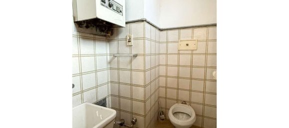 Propriété commerciale à Cislago, Italy 50m² No. 336408 8