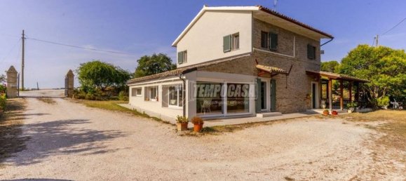 Villa T3 em Morrovalle, Italy N.º 163481 2