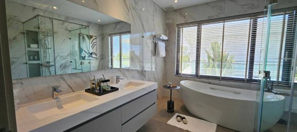 4 chambres Villa à Gloria villas, Pattaya, Thailand No. 31958 18