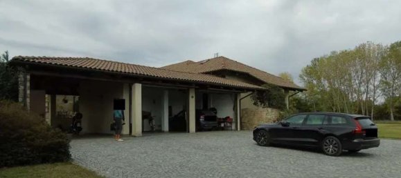 12-Zimmer Villa in Caselle Torinese, Italy, Nr. 12196 3