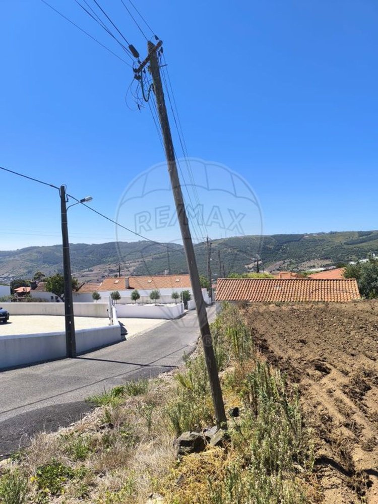 Земельный участок в Лориш, Португалия № 311961