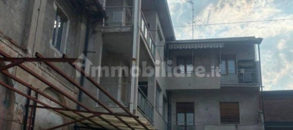 5 bedrooms House in Cologno al Serio, Italy No. 299092 19