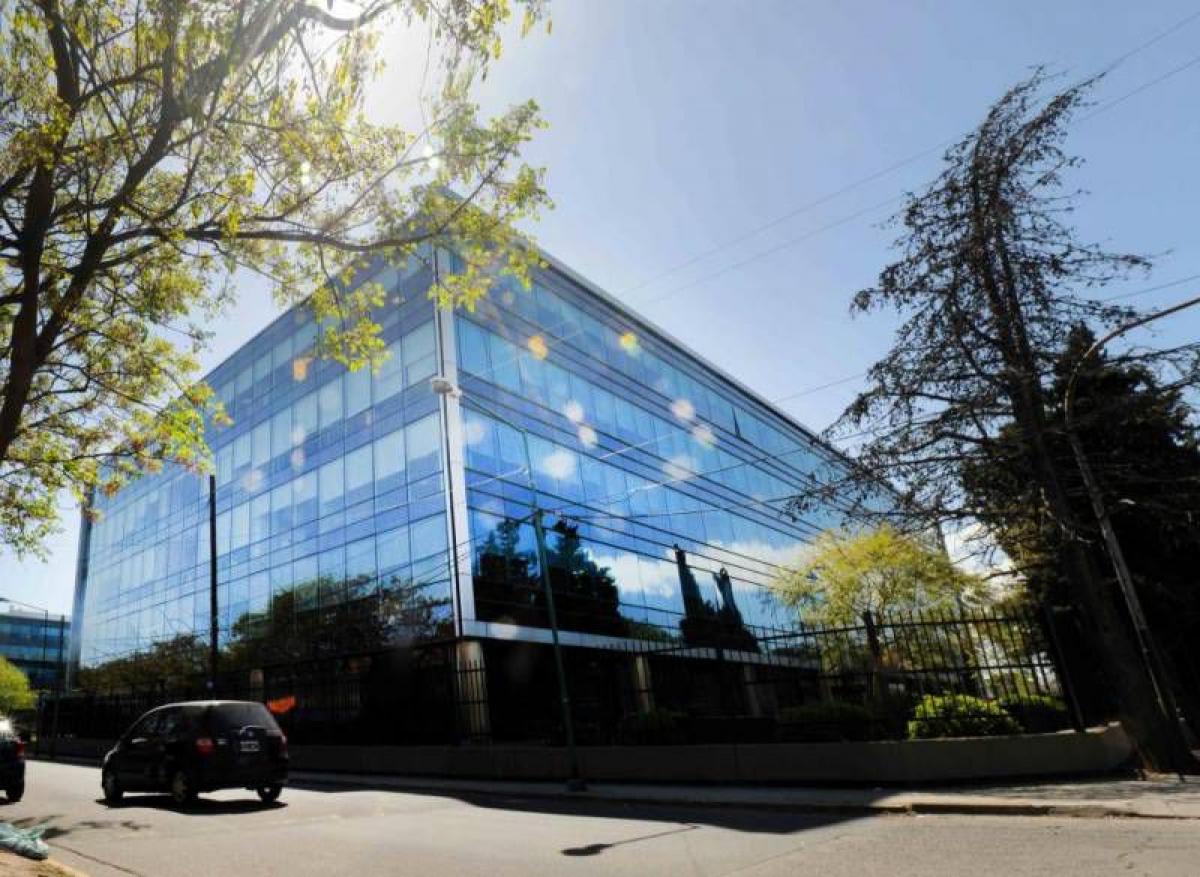 1260m² Office in Vicente Lopez, Argentina No. 24836