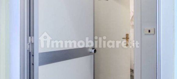 5غرفة عقار تجاري في Grugliasco, Italy رقم 274830 12