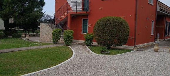 9 rooms House in Riva del Po, Italy No. 254571 2