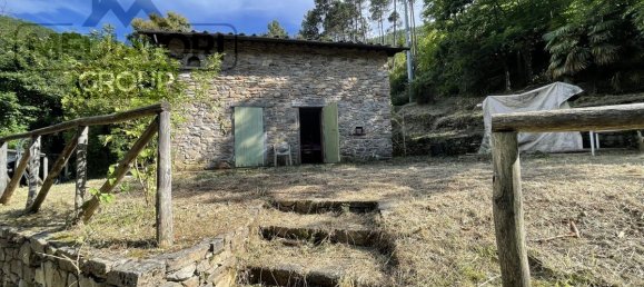 Земельный участок с 1 спальней в Капаннори, Италия № 70592 3