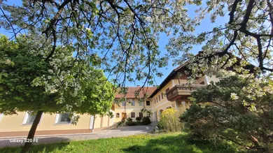 Дом с 15 комнатами в Занкт Флориан, Австрия № 83781