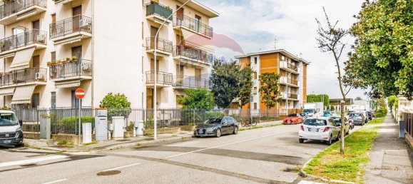 Apartamento de 3 habitaciónes en Busto Arsizio, Italy No. 126335 11