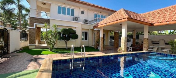 4 bedrooms House for sale in Pattaya, Chonburi, Eastern Thailand, Thailand № 60062 2
