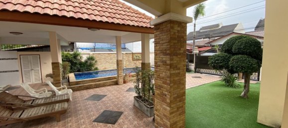 4 bedrooms House for sale in Pattaya, Chonburi, Eastern Thailand, Thailand № 60062 6