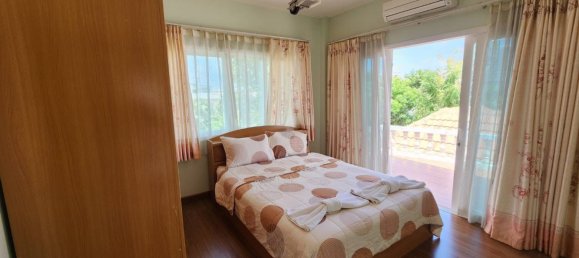 4 bedrooms House for sale in Pattaya, Chonburi, Eastern Thailand, Thailand № 60062 13