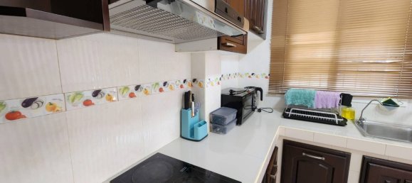 4 bedrooms House for sale in Pattaya, Chonburi, Eastern Thailand, Thailand № 60062 10