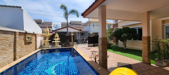 4 bedrooms House for sale in Pattaya, Chonburi, Eastern Thailand, Thailand № 60062 5