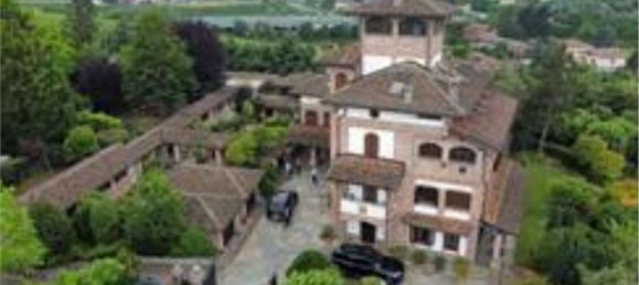 Villa de 42 divisões em Nizza Monferrato, Italy N.º 237989 4