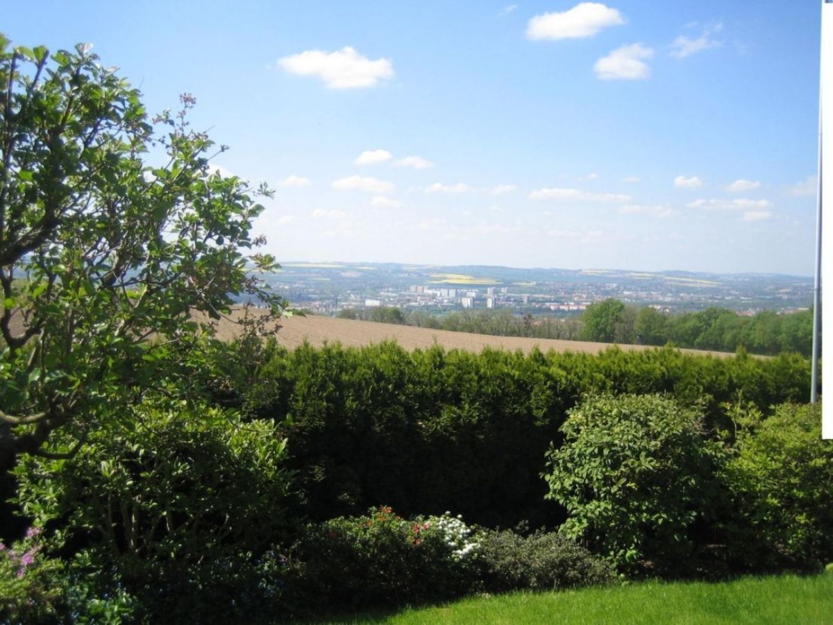  Land in Dresden, Germany No. 114848