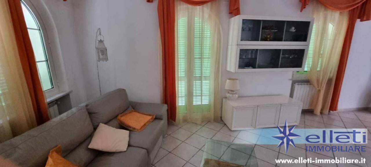 6غرفة منزل في Carrara, Italy رقم 112585