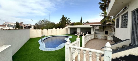 3 bedrooms House in Ciudad Quesada, Spain No. 188376 11