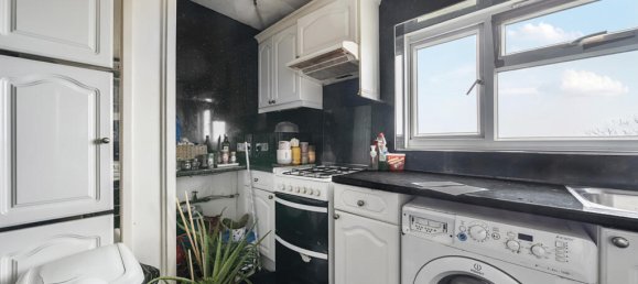 2 bedrooms Apartment in London, United Kingdom No. 7726 23