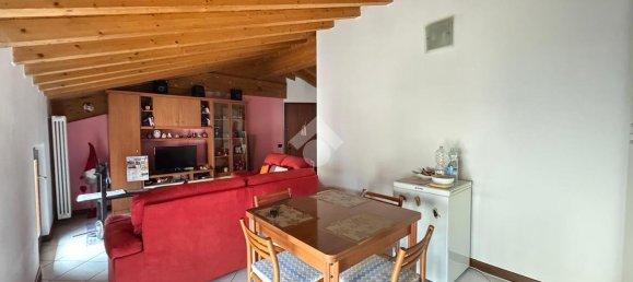 2غرفة شقة في Madone, Italy رقم 38337 3