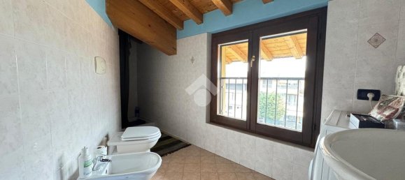 2غرفة شقة في Madone, Italy رقم 38337 11