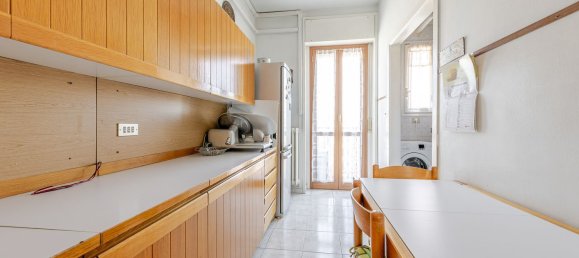 3 bedrooms Apartment in Milan, Italy No. 336954 7