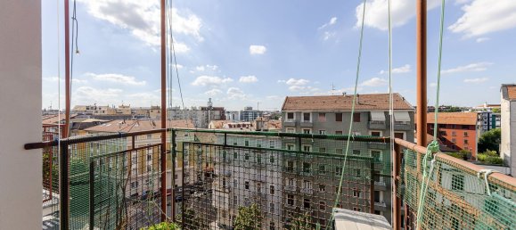 3 bedrooms Apartment in Milan, Italy No. 336954 35