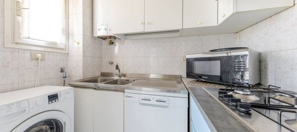 3 bedrooms Apartment in Milan, Italy No. 336954 10