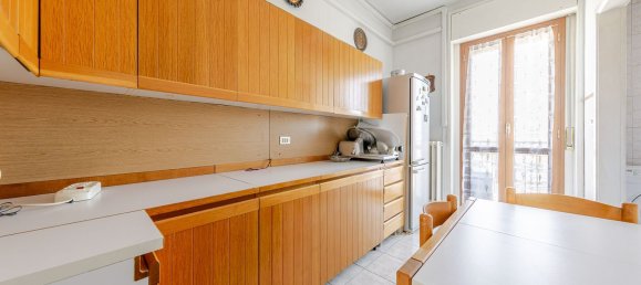 3 bedrooms Apartment in Milan, Italy No. 336954 6