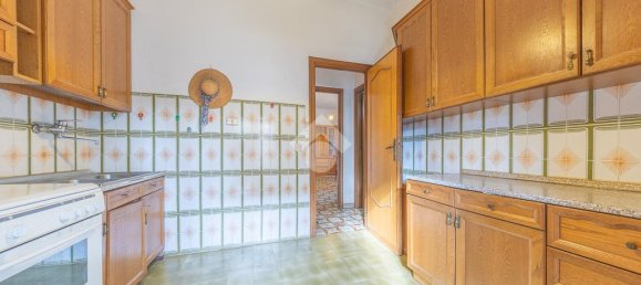 Apartamento de 3 dormitorios en Rome, Italy No. 291900 8