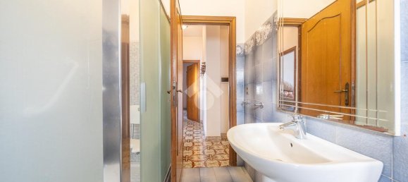 Apartamento de 3 dormitorios en Rome, Italy No. 291900 21