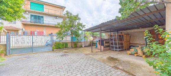 Apartamento de 3 dormitorios en Rome, Italy No. 291900 34