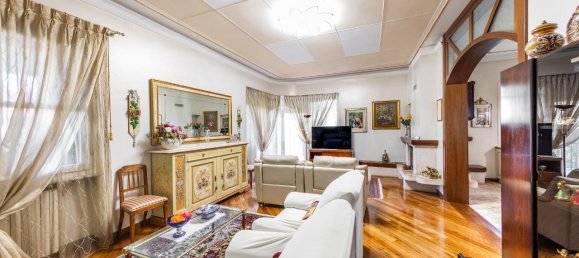 3-Zimmer Wohnung in Desenzano del Garda, Italy, Nr. 113479 2