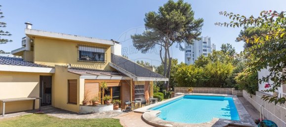 5 Schlafzimmer Haus in Cascais, Portugal, Nr. 289576 2