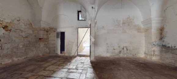 4 rooms House in Francavilla Fontana, Italy No. 22157 32