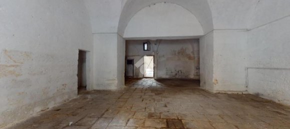 4 rooms House in Francavilla Fontana, Italy No. 22157 3