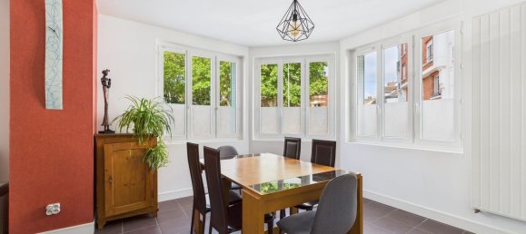 3 bedrooms Apartment in Troyes, France No. 332081 2