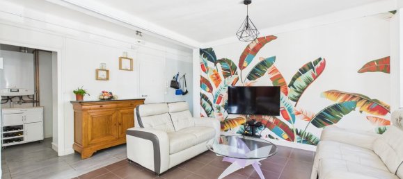 3 bedrooms Apartment in Troyes, France No. 332081 6