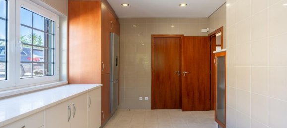 4 bedrooms House in Cascais, Portugal No. 51132 7