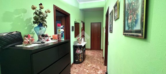 Apartamento de 2 habitaciónes en Corsico, Italy No. 38667 29