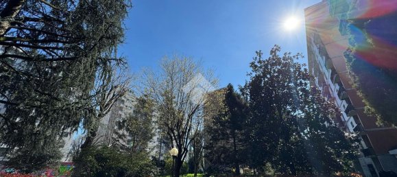 Apartamento de 2 habitaciónes en Corsico, Italy No. 38667 16