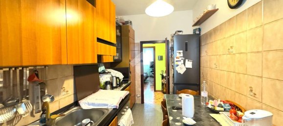 Apartamento de 2 habitaciónes en Corsico, Italy No. 38667 10