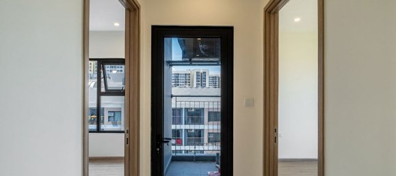 Apartamento de 3 dormitorios en Thu Duc, Vietnam No. 16280 18