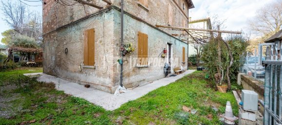 5-Zimmer Haus in Vignola, Italy, Nr. 165930 3