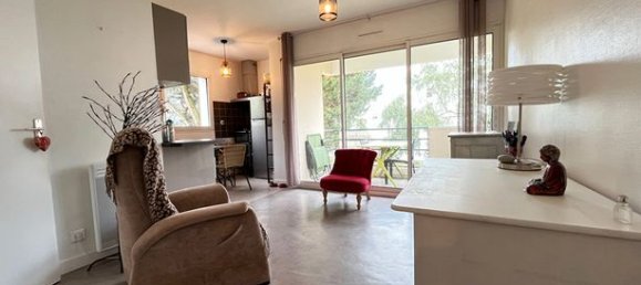 1 bedroom Apartment in Vannes, France No. 311098 2