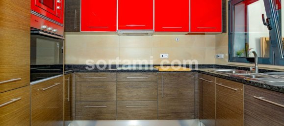 5 Schlafzimmer Haus in Quarteira, Portugal, Nr. 156902 3