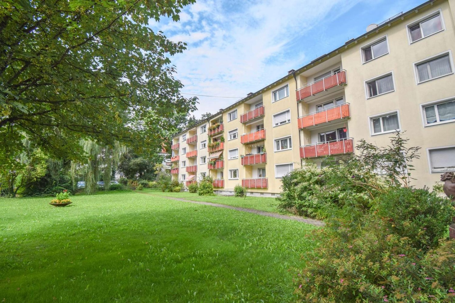 3 rooms Apartment in Kempten, Germany No. 150250