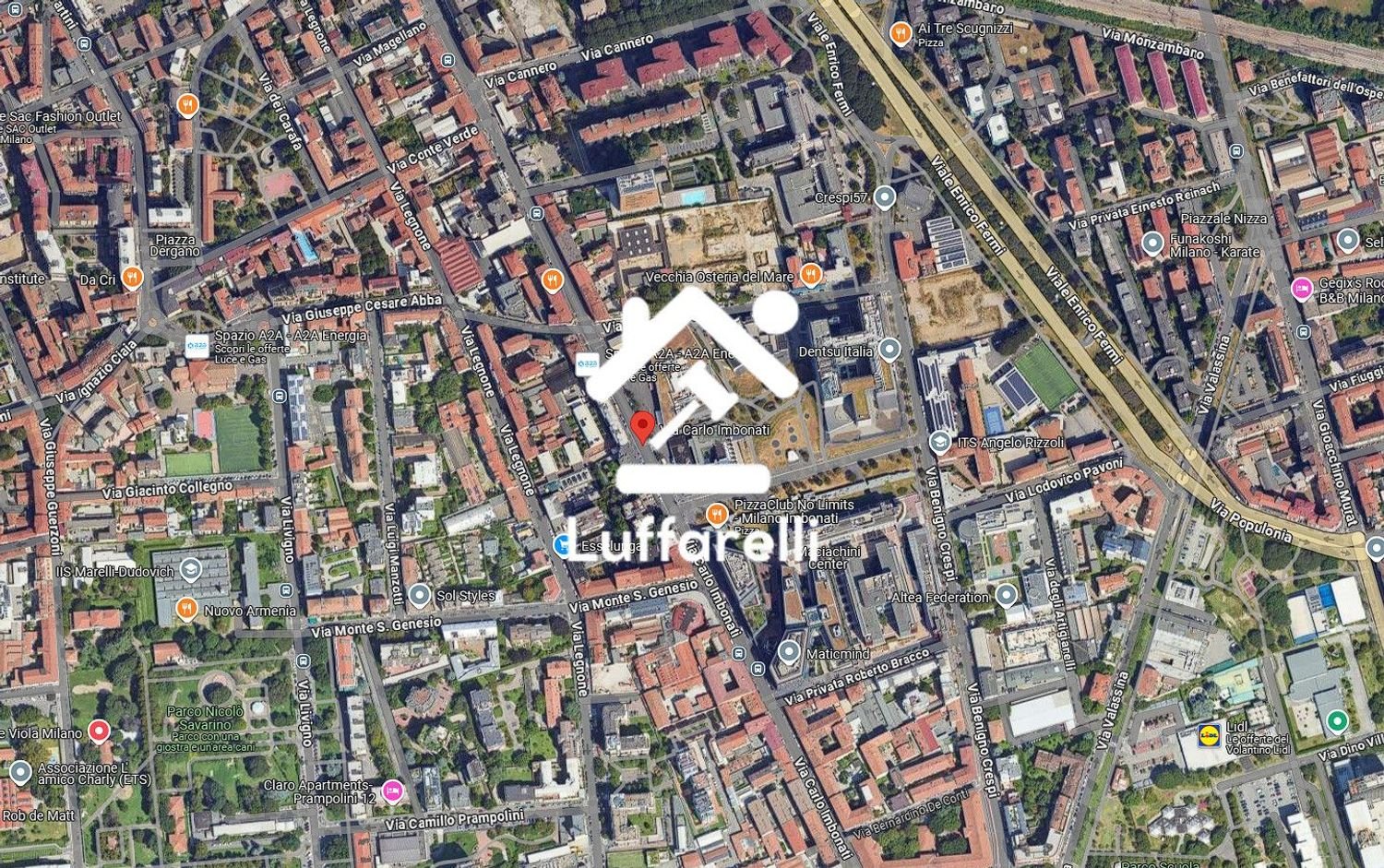 17m² Garage in Milan, Italy No. 240380