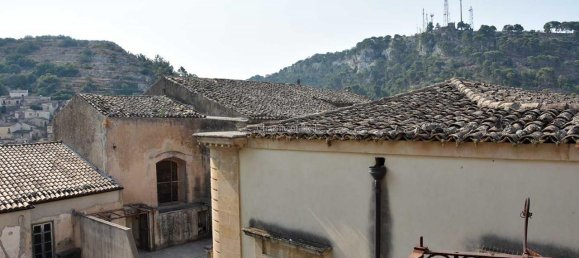 5 rooms Building in Modica, Italy No. 226572 9